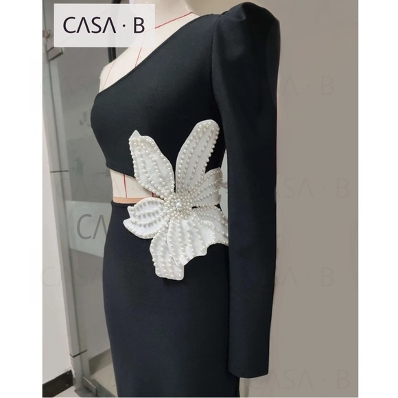 NEW💫CASA B|"Fiore di Milano” One Shoulder Cut Out Flower Bandage Evening Dress - Picture 4 of 7